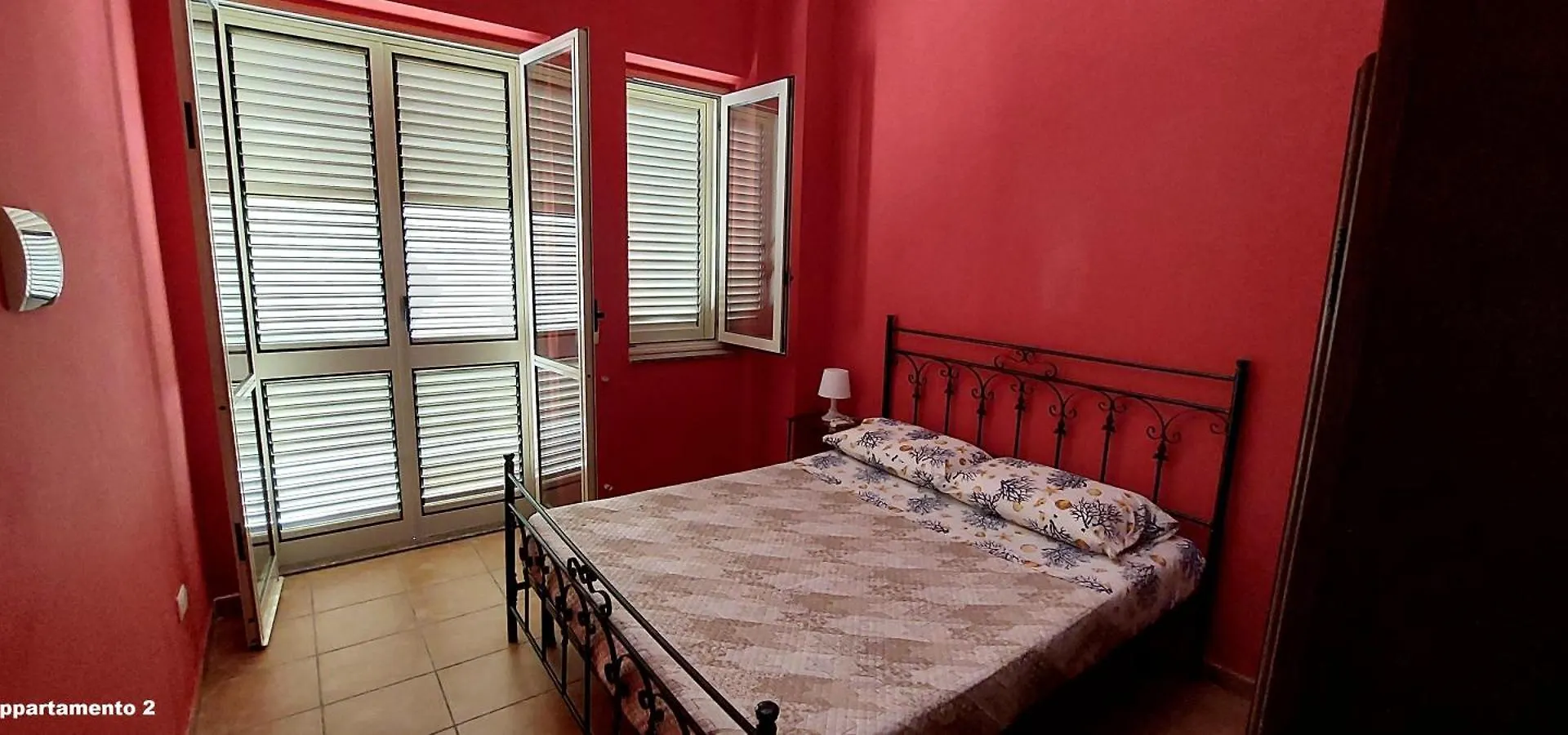 Residence Il Vicoletto Brolo 0*,  Italia